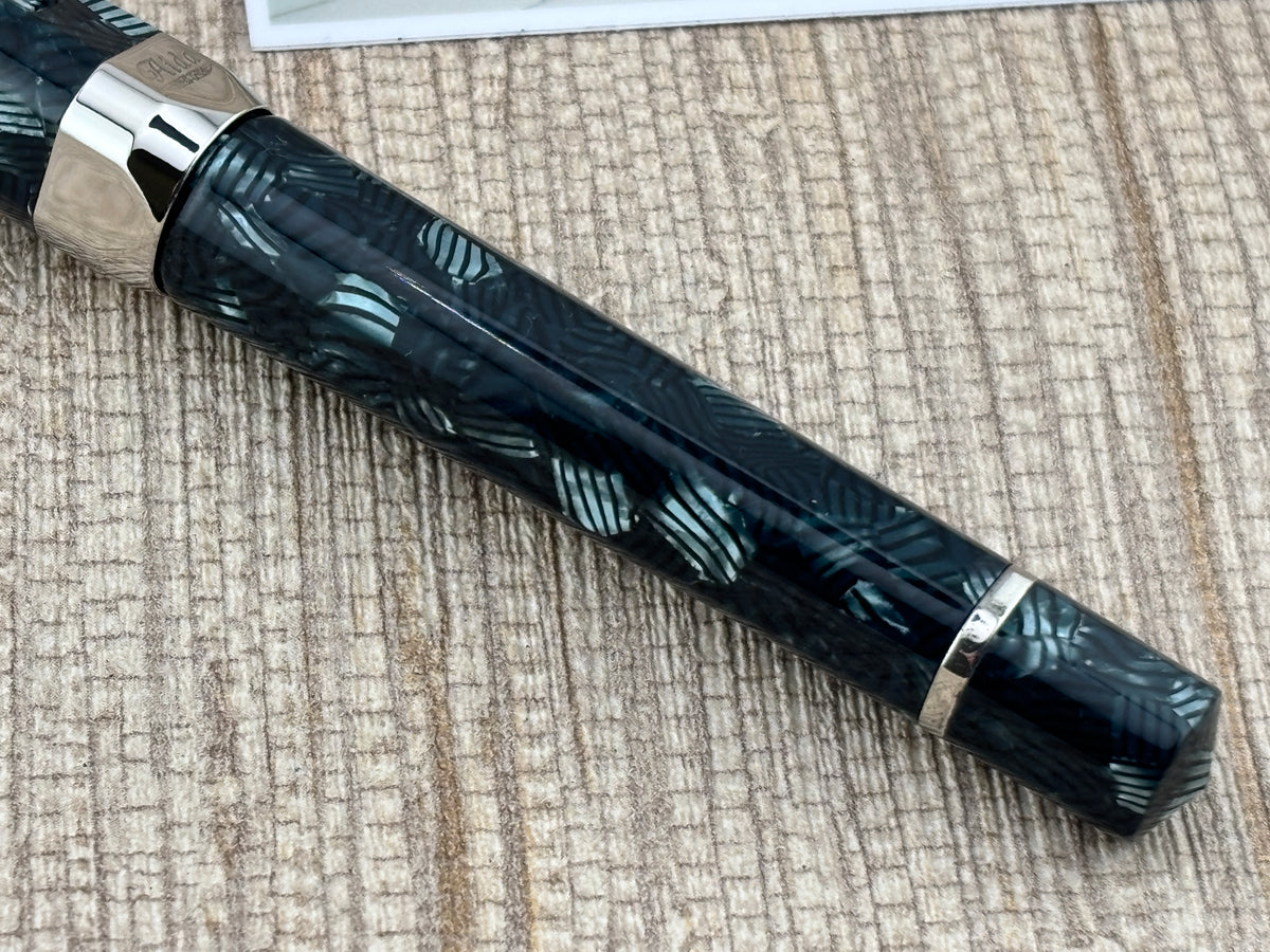Visconti Aida Candy Stripes Celluloid Limited Edition Fountain Pen - Fine 18kt Gold Nib