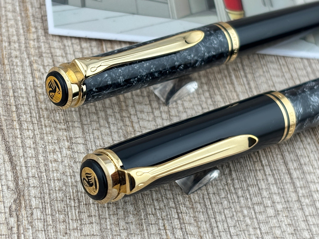 Pelikan Wall Street Set  #0164/4500 Fountain Pen and Ballpoint Pen - Oblique 18kt Gold Nib For Right-Handed Writers