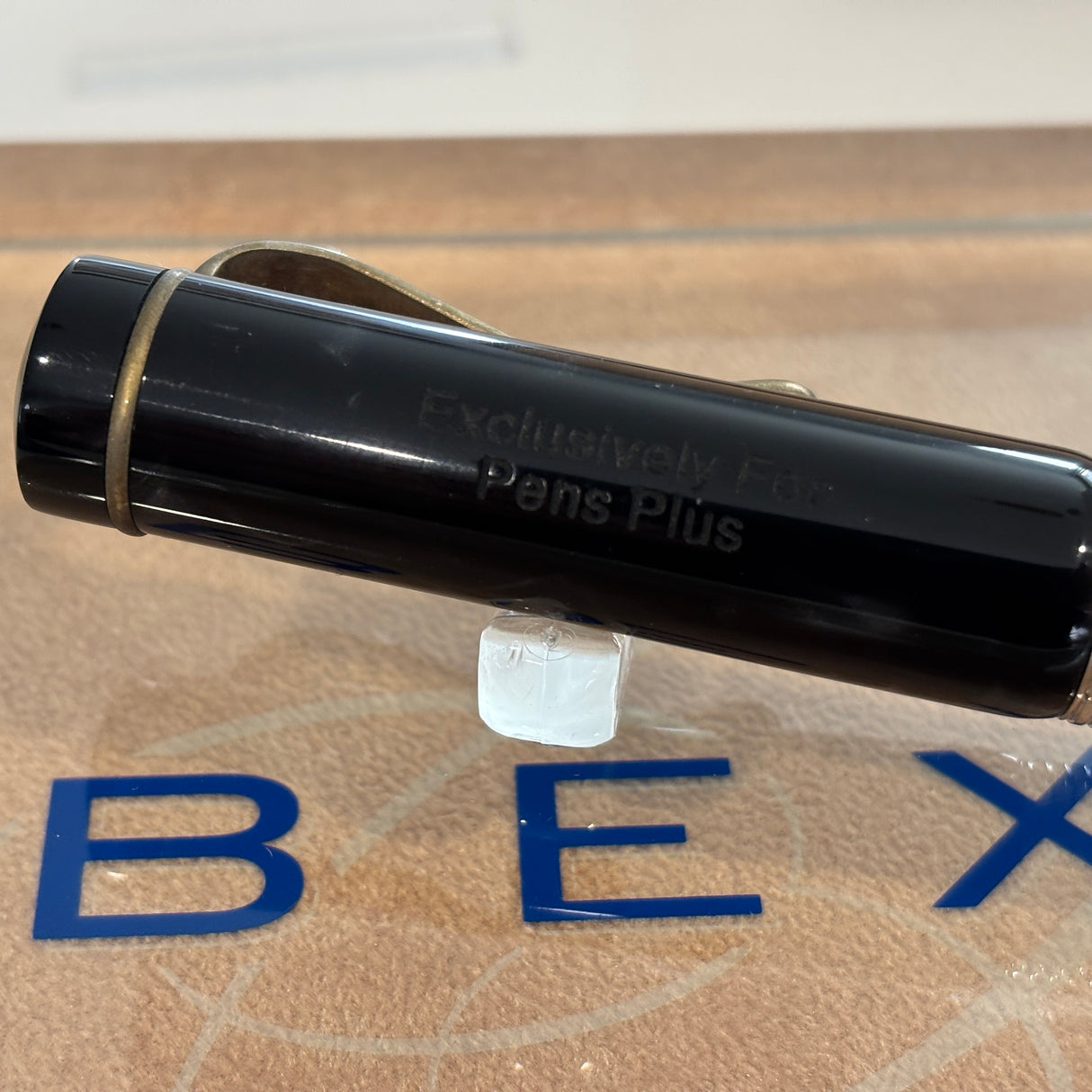 Bexley Pens Plus The of Paradise  Birds - 10K gold clip Hand Painted
