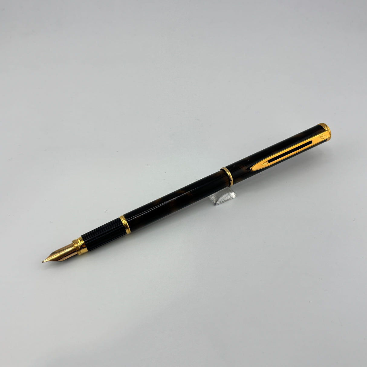 Waterman Executive Brown Tortoise 18K gold nib - Fountain Pen