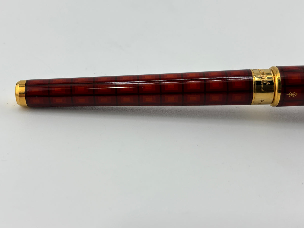 S.T. DuPont Olympio Vertigo  Laque de Chine Fountain Pen - Medium 18kt Gold Nib
