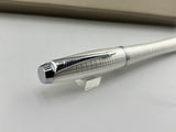 Parker Urban Premium Pearl  - Fountain Pen
