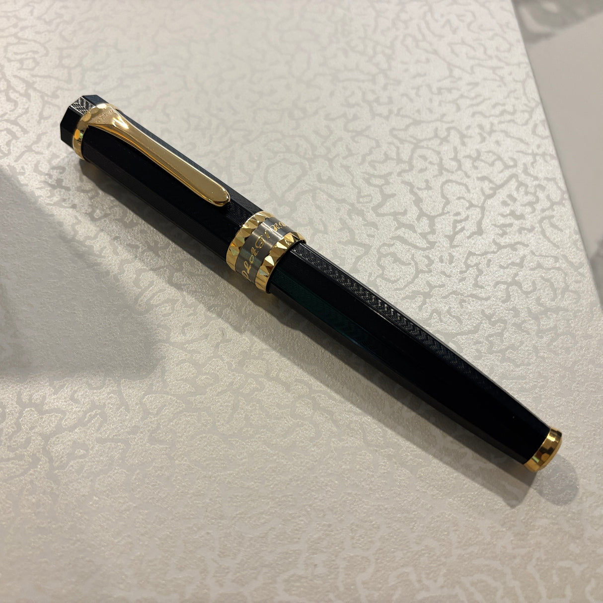 Platinum AD2000 Y2K Black Commemorative Limited Edition  Fountain Pen - Fine 18kt Gold Nib