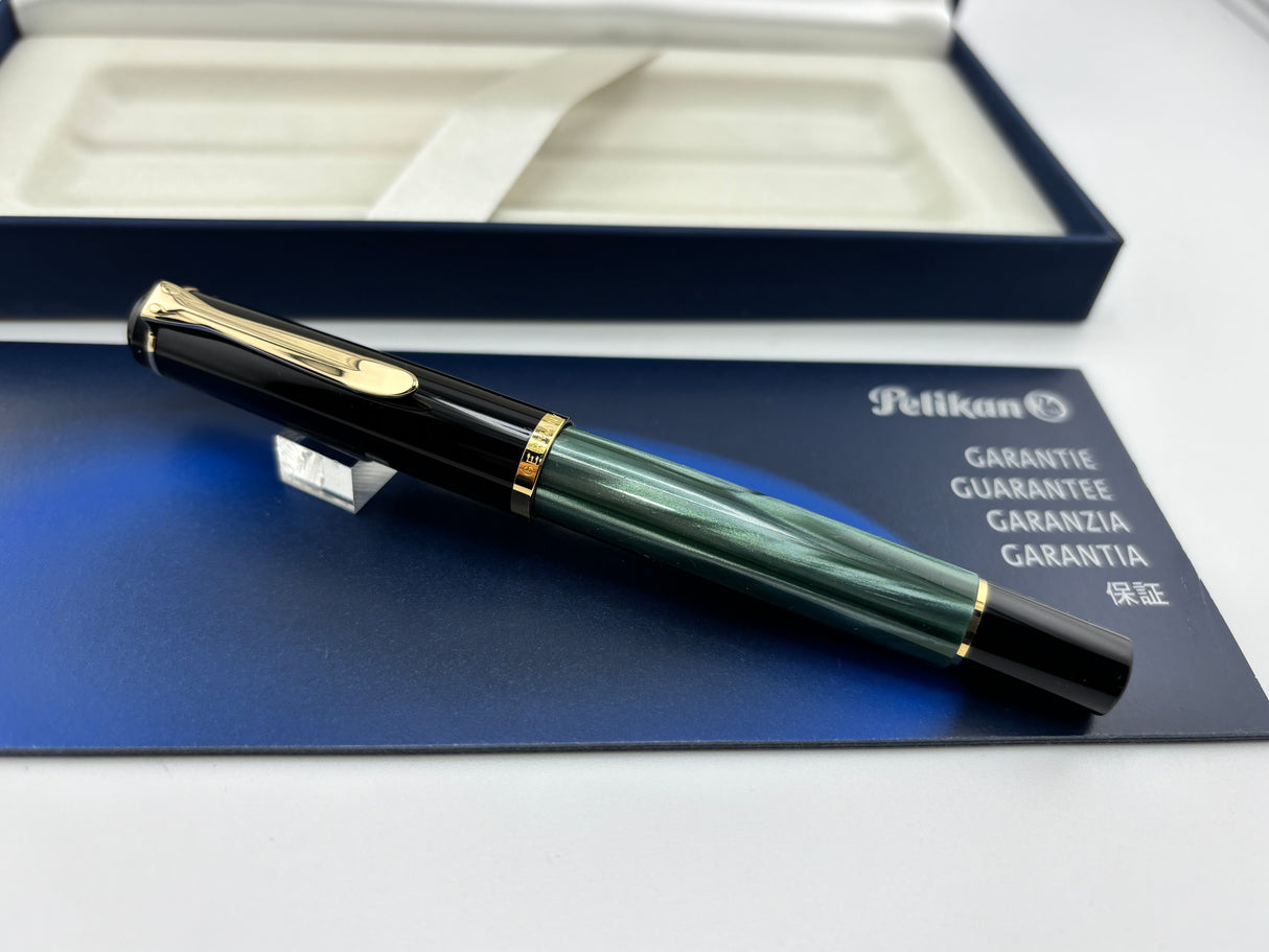 PELIKAN R200 Green Marble gold  trim - Roller Ball