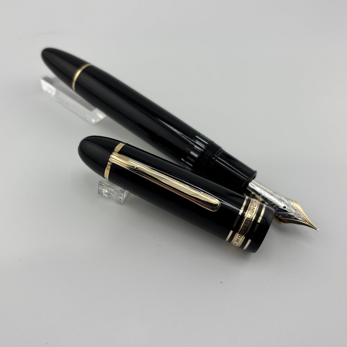 Montblanc 149 Fountain Pen Black - Flexy Extra Fine 14C Gold Nib - Circa 1980s