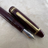 Montblanc Meisterstuck #146 LeGrand Bordeaux Fountain Pen   -  Fine 14kt Gold Nib - Engraved Cap