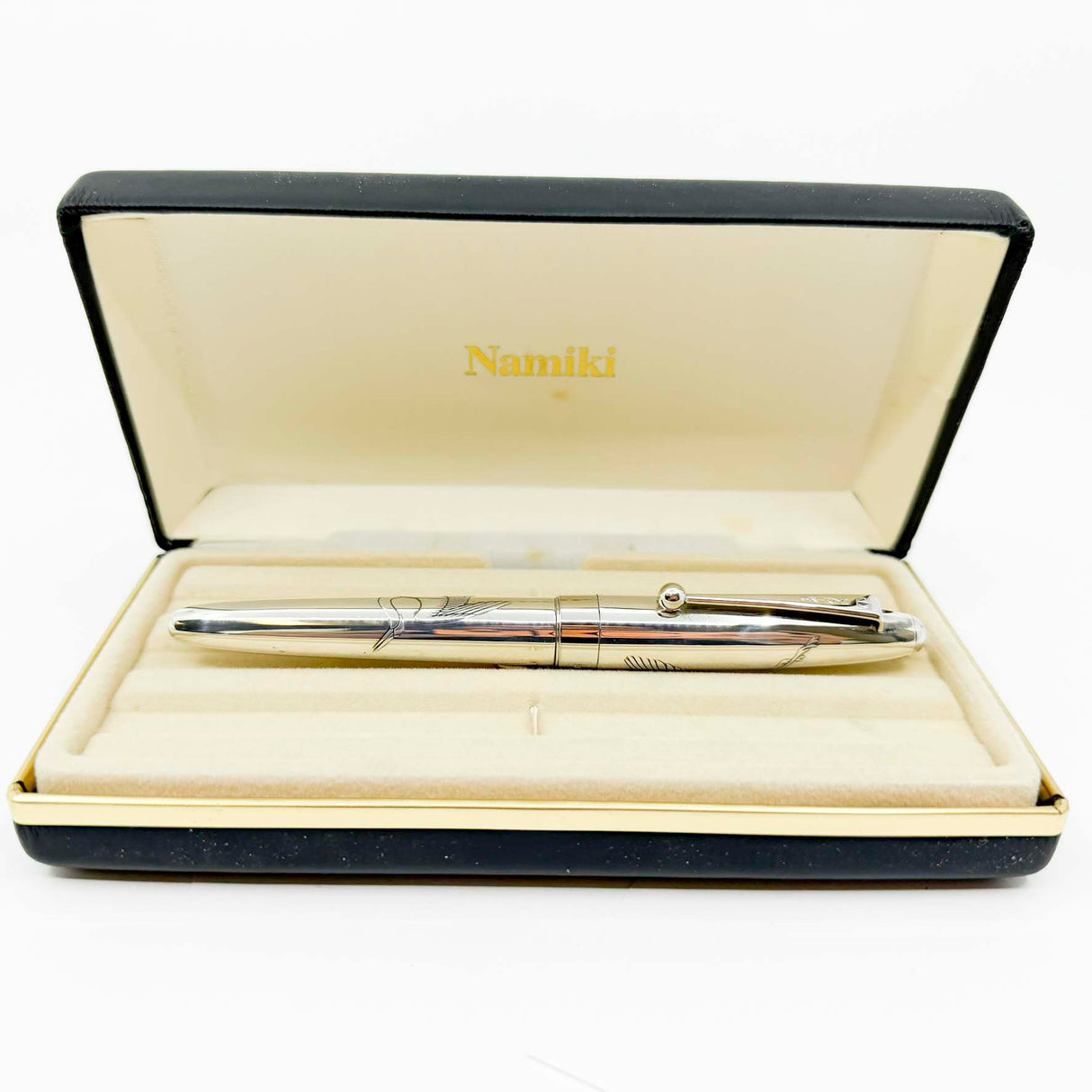 Pilot-Namiki Sterling Silver Crane Fountain Pen - Medium 18kt Gold Nib