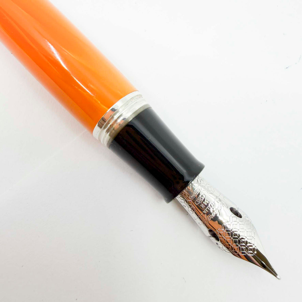 Montegrappa Miya 450 Lustrous Orange Celluloid Limited Edition Fountain Pen - Flexible Fine 14kt Gold Nib