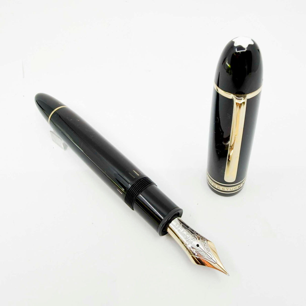 Montblanc Meisterstuck #149 (Largest) Fountain Pen -  Fine 14kt Gold Nib