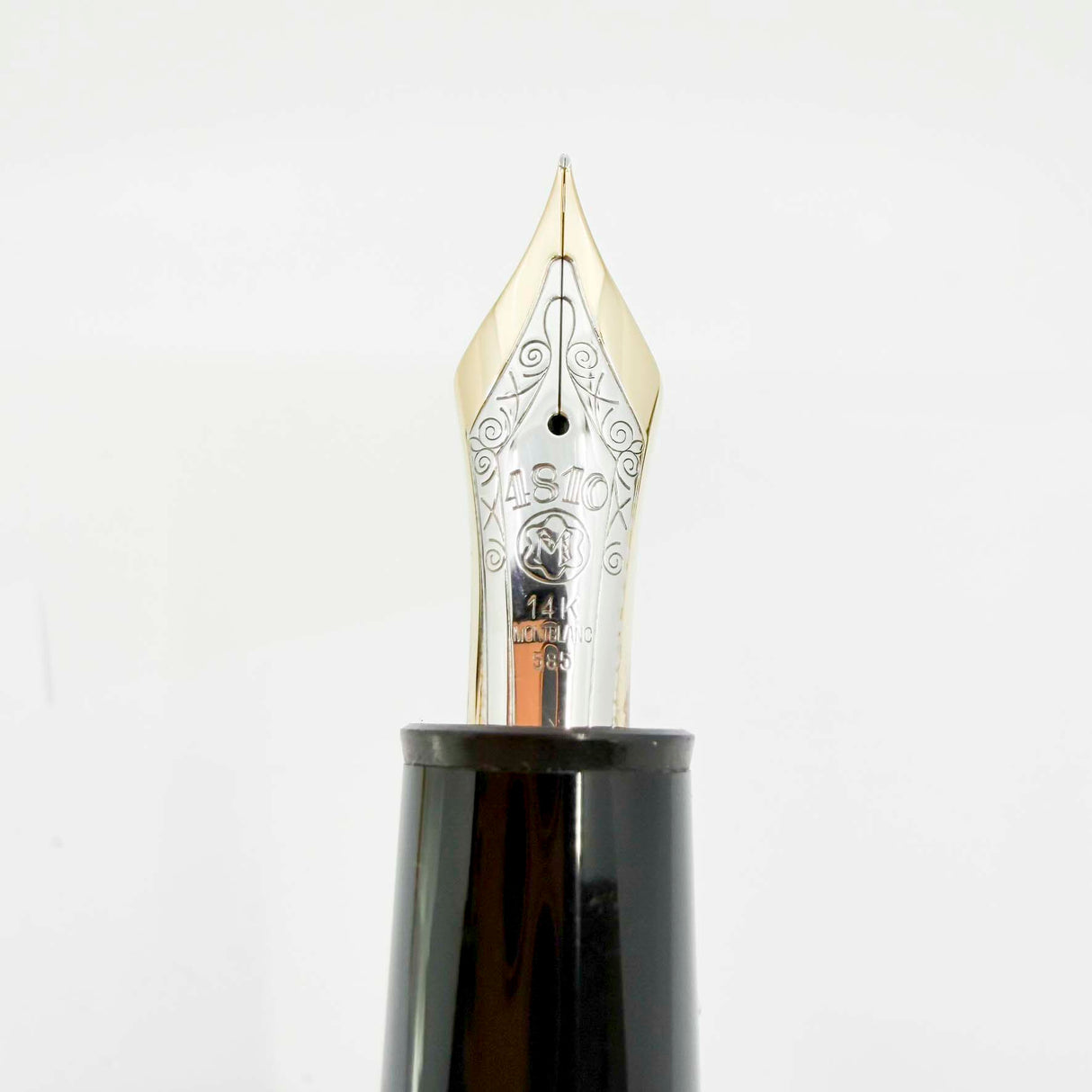 Montblanc Meisterstuck #149 (Largest) Fountain Pen -  Fine 14kt Gold Nib