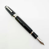 Montblanc Extra Large Boheme Retractable Fountain Pen  - Made Without Stone in Clip - RARE -Medium 18kt Gold Nib