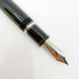 Montblanc Extra Large Boheme Retractable Fountain Pen  - Made Without Stone in Clip - RARE -Medium 18kt Gold Nib