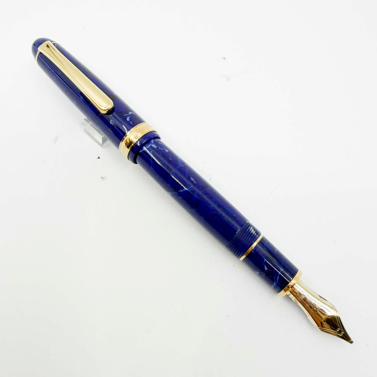 Platinum 3776 Century Celluloid Midnight Ocean Blue Fountain Pen - Music 14kt Gold Nib