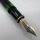 Pelikan M800 Black Gold trim - Window ink view Fountain Pen - Circa 1990