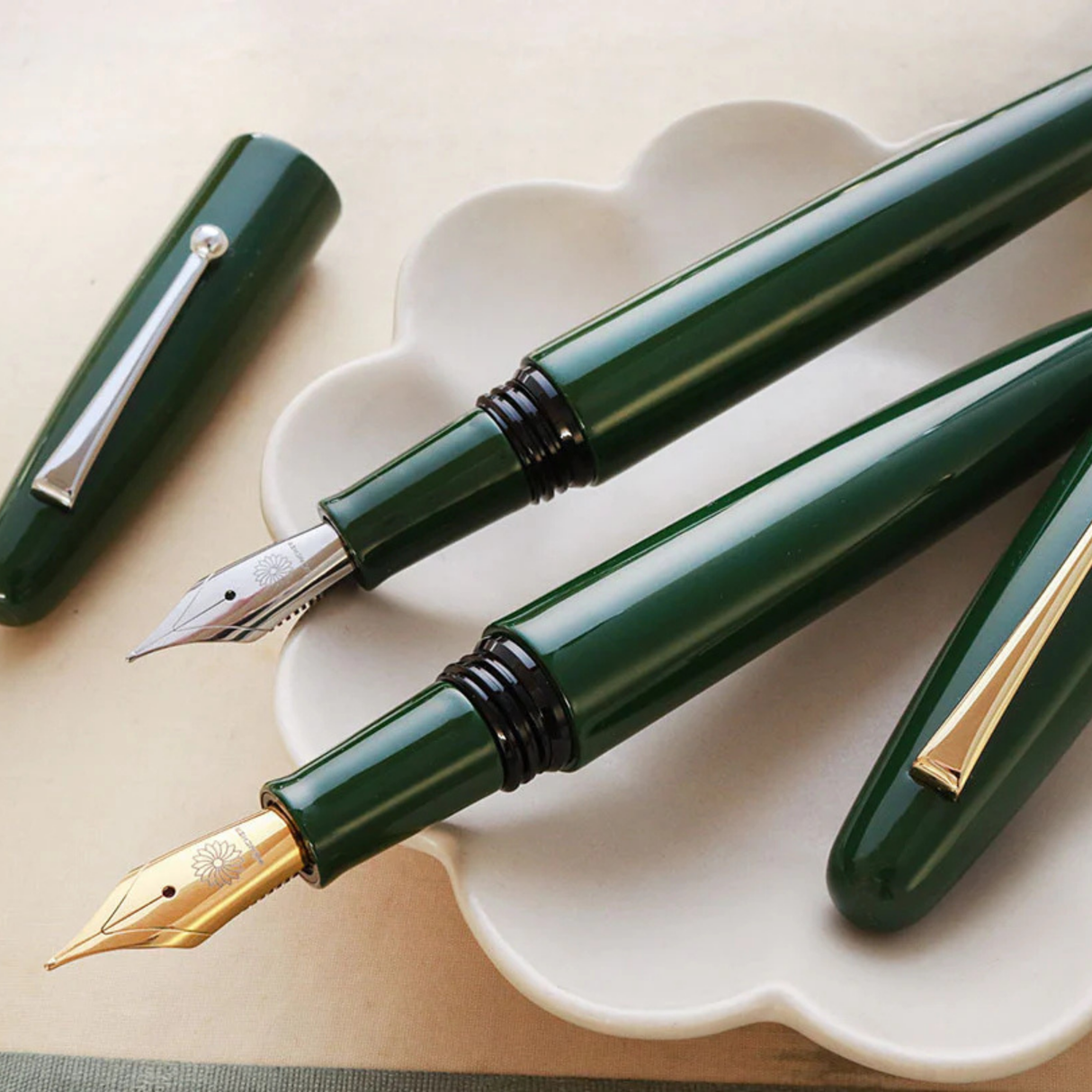 Wancher Dream Pen True Urushi Green w/ Chrome Plated Clip Fountain Pen