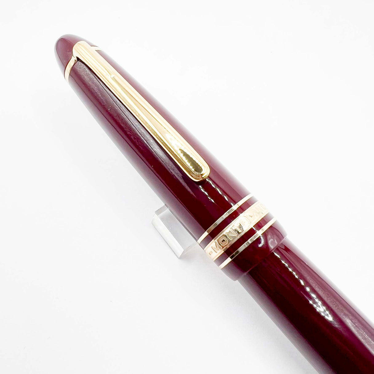 Montblanc Meisterstuck Bordeaux Resin #146 LeGrand Fountain Pen - Extra Fine 14kt Gold Nib