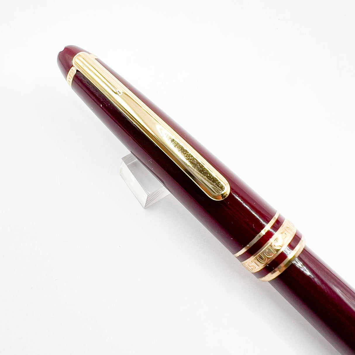 Montblanc #144 Bordeaux Resin Fountain Pen - Fine 14kt Gold Nib