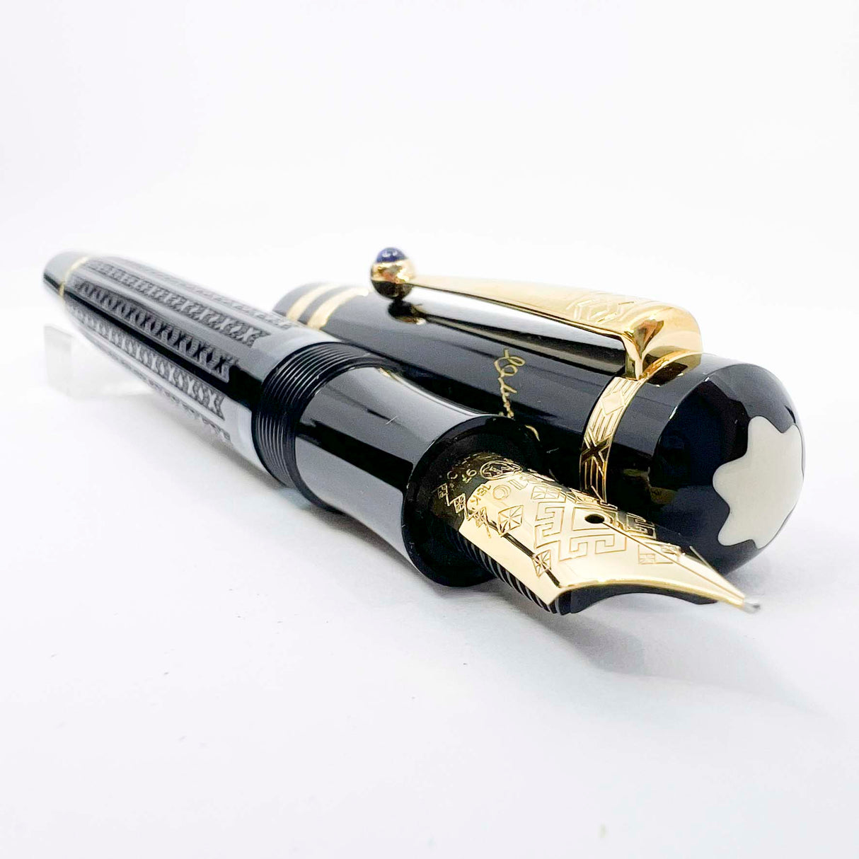 Montblanc Fyodor Dostoevsky Writer Series Limited Edition Fountain Pen - Fine 18kt Gold Nib