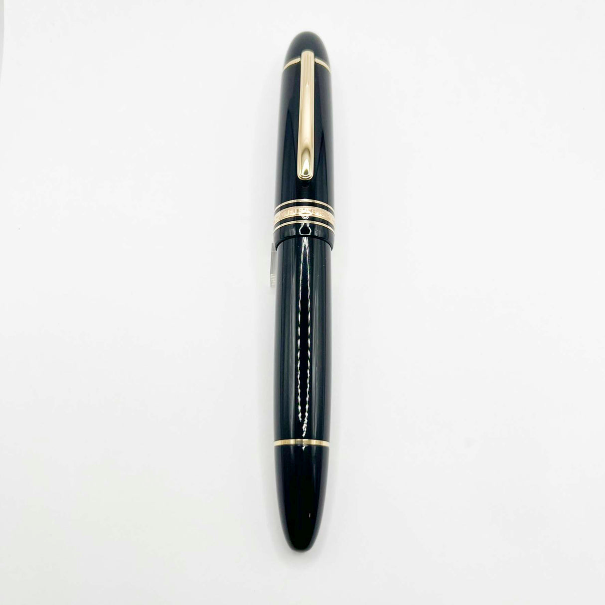 Montblanc Meisterstuck #149 (Largest) Fountain Pen   -   Extra Fine 18kt Gold Nib