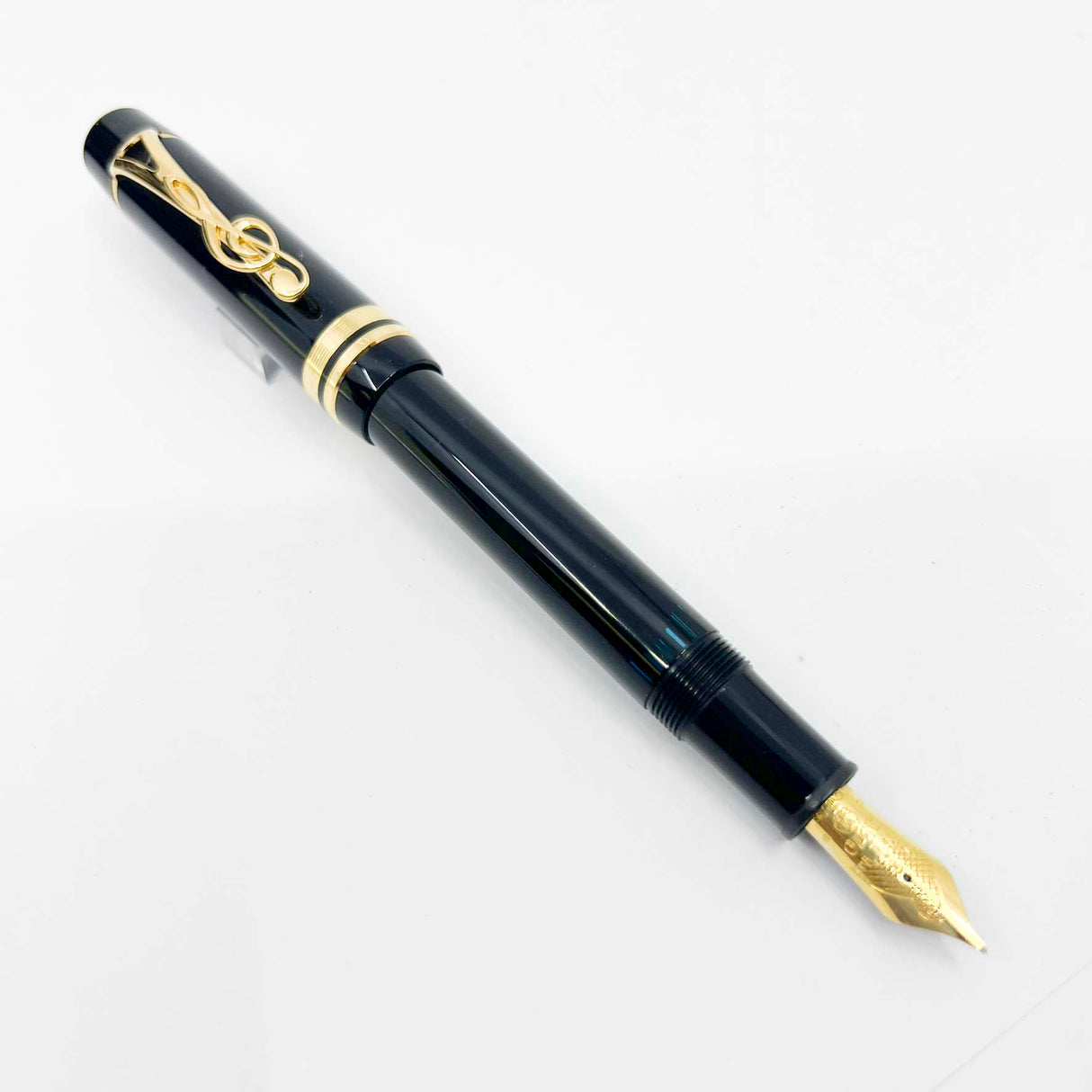Montblanc Leonard Bernstein Donation Fountain Pen - Fine 18kt Gold Nib