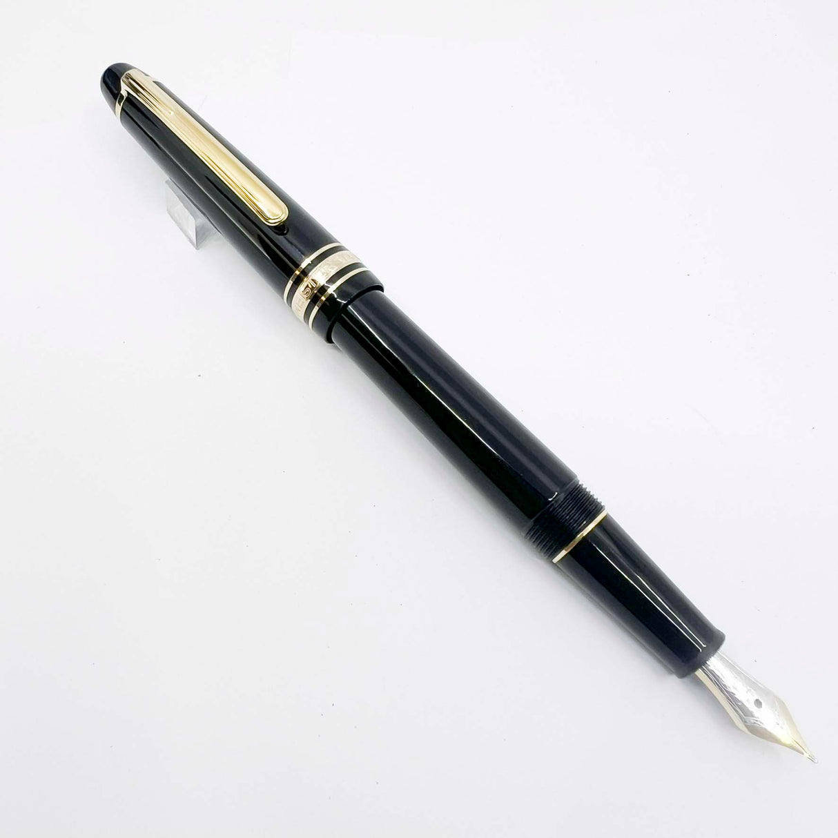 Montblanc Meisterstuck Black Resin #145 (Chopin) Classique Gold-Plated Trim Fountain  Pen - Fine 14kt Kt Gold Nib