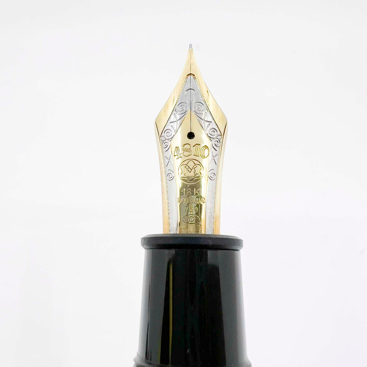 Montblanc Ernest Hemingway Writer Series Limited Edition Fountain Pen - Fine 18kt Gold Nib