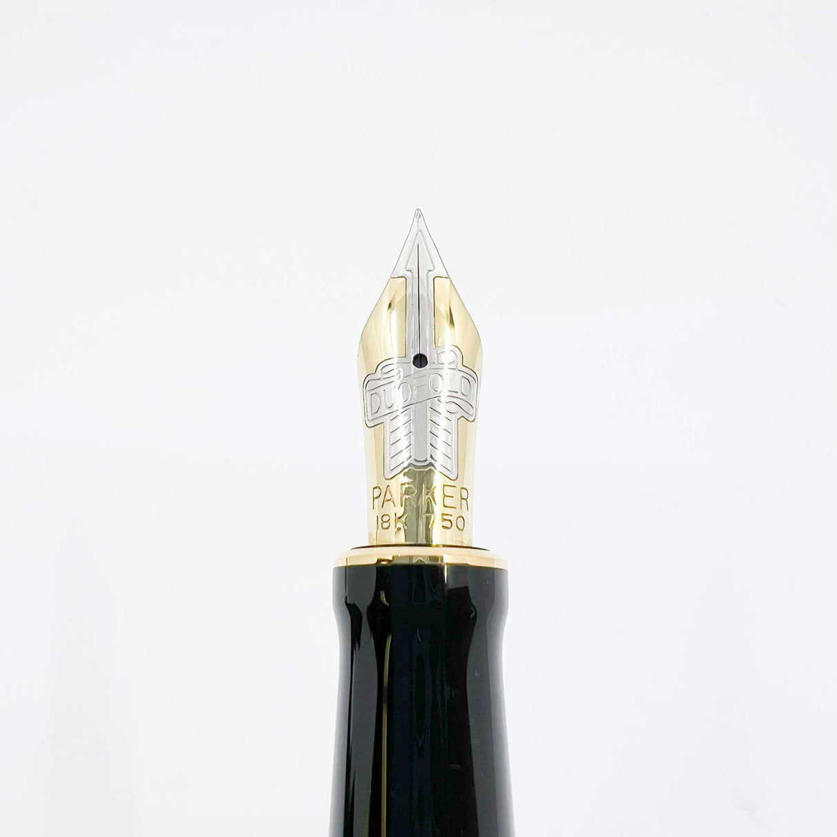 Parker Duofold Centennial (Largest) Black  Fountain Pen - Extra Fine 18kt Gold Nib (Circa 1997)