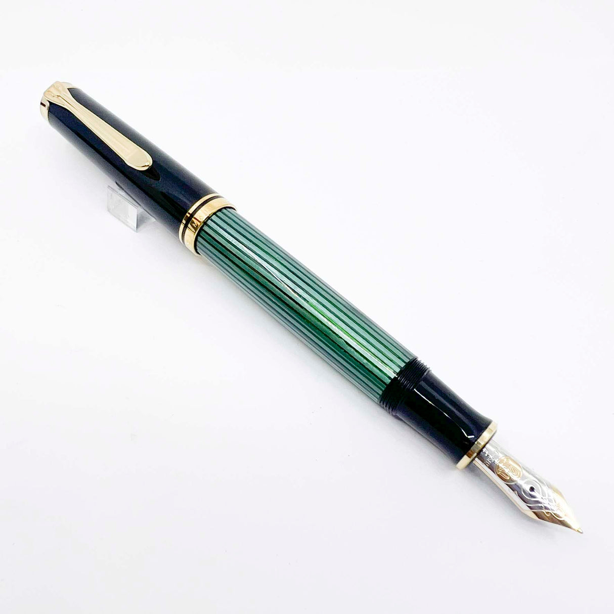 Pelikan M600 Fountain Pen - Black Cap/Green Striped Barrel - Fine 14kt Gold Nib