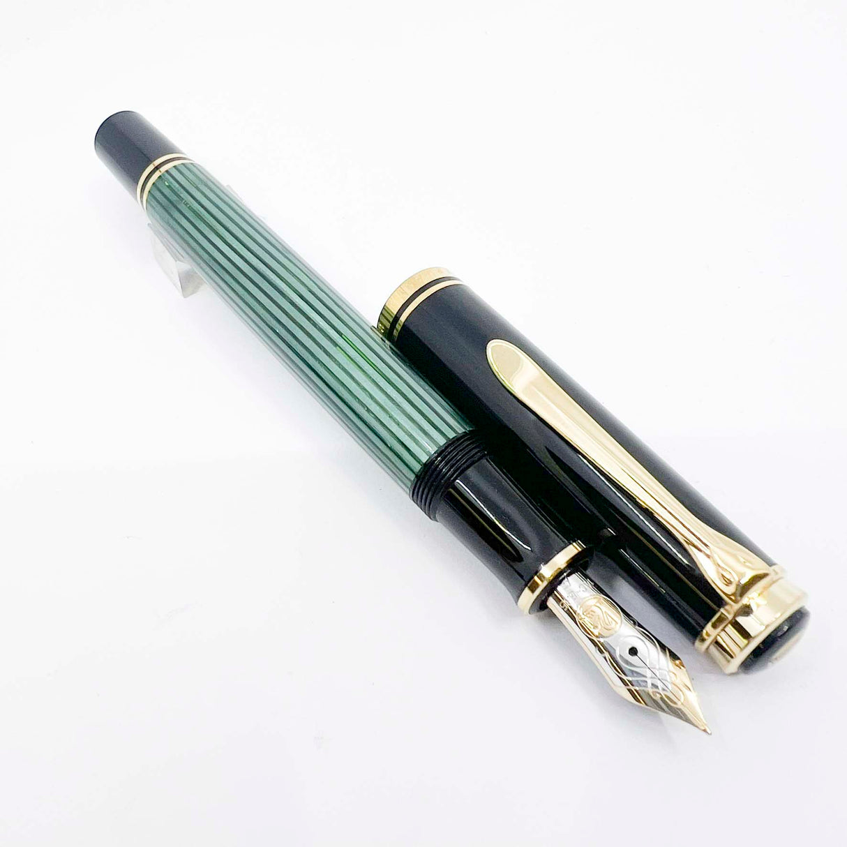 Pelikan M600 Fountain Pen - Black Cap/Green Striped Barrel - Fine 14kt Gold Nib