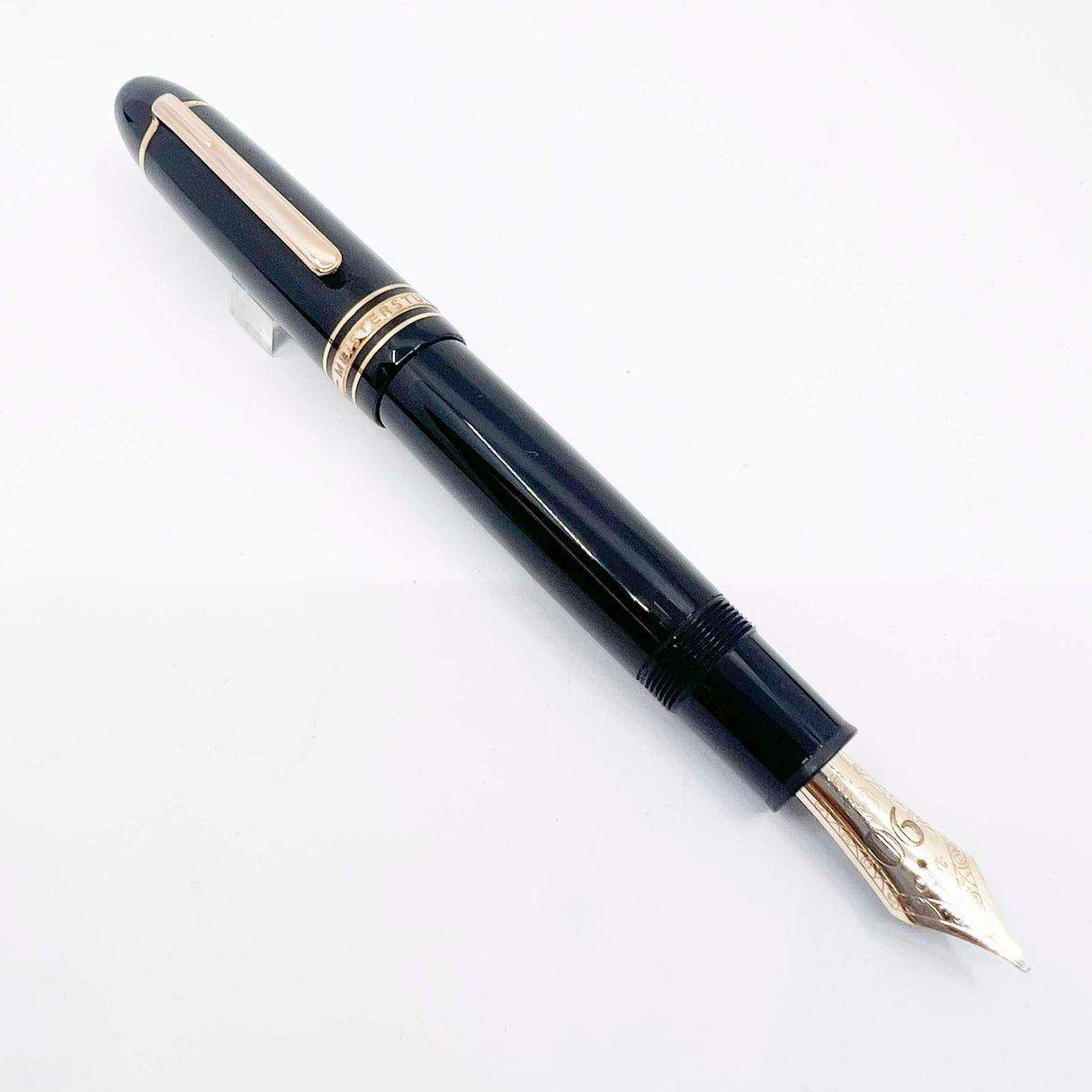 Montblanc Meisterstuck #149  90th Anniversary of Meisterstuck Fountain Pen-  Broad 18kt Gold Nib (Copy)
