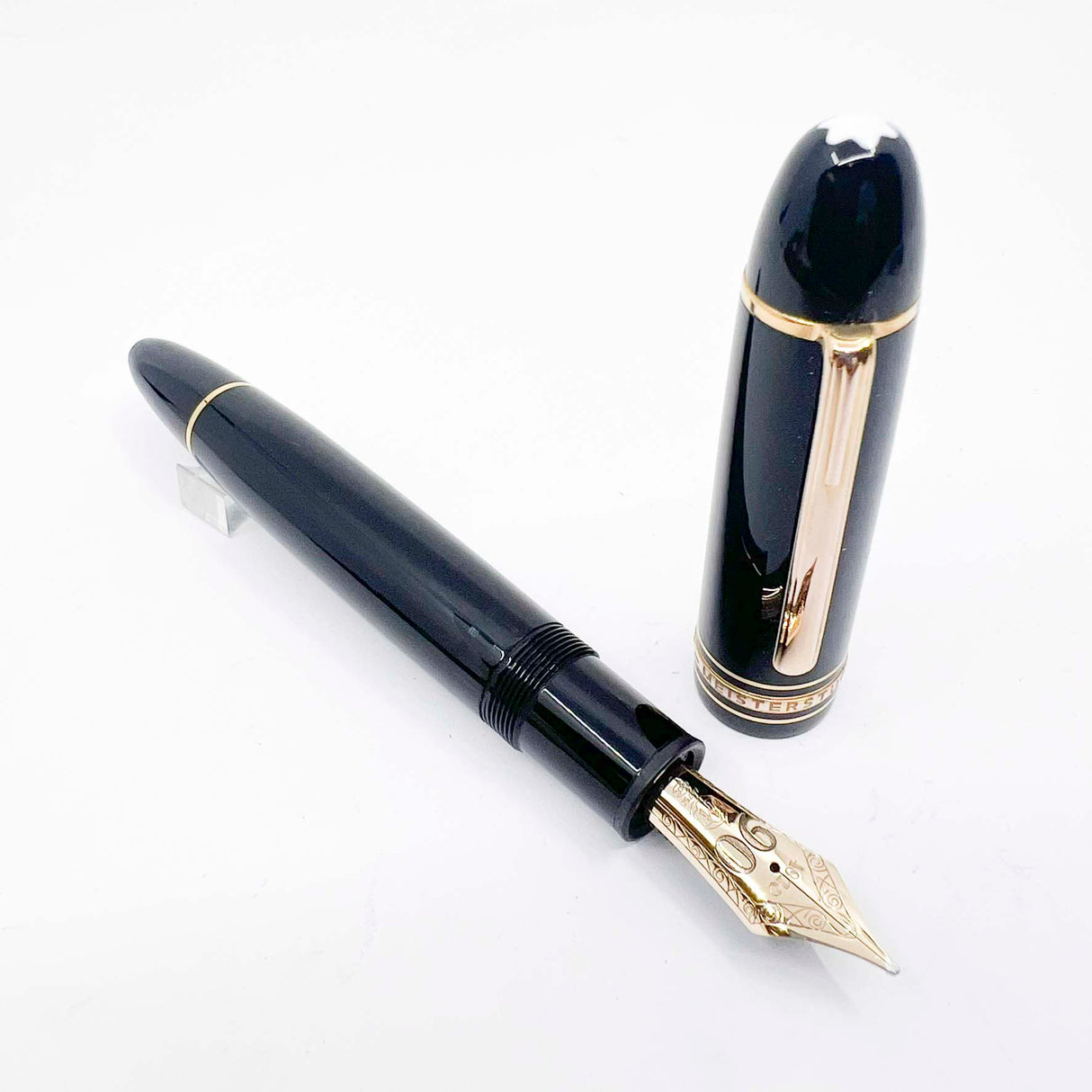 Montblanc Meisterstuck #149  90th Anniversary of Meisterstuck Fountain Pen-  Broad 18kt Gold Nib (Copy)