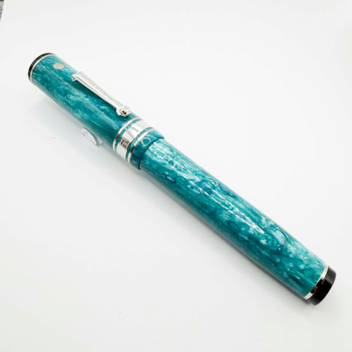 Wahl Eversharp Lustrous Marbleized Turquoise Decoband Oversized  Fountain Pen  - Superflex Medium #8 Size  1kt Gold Nib