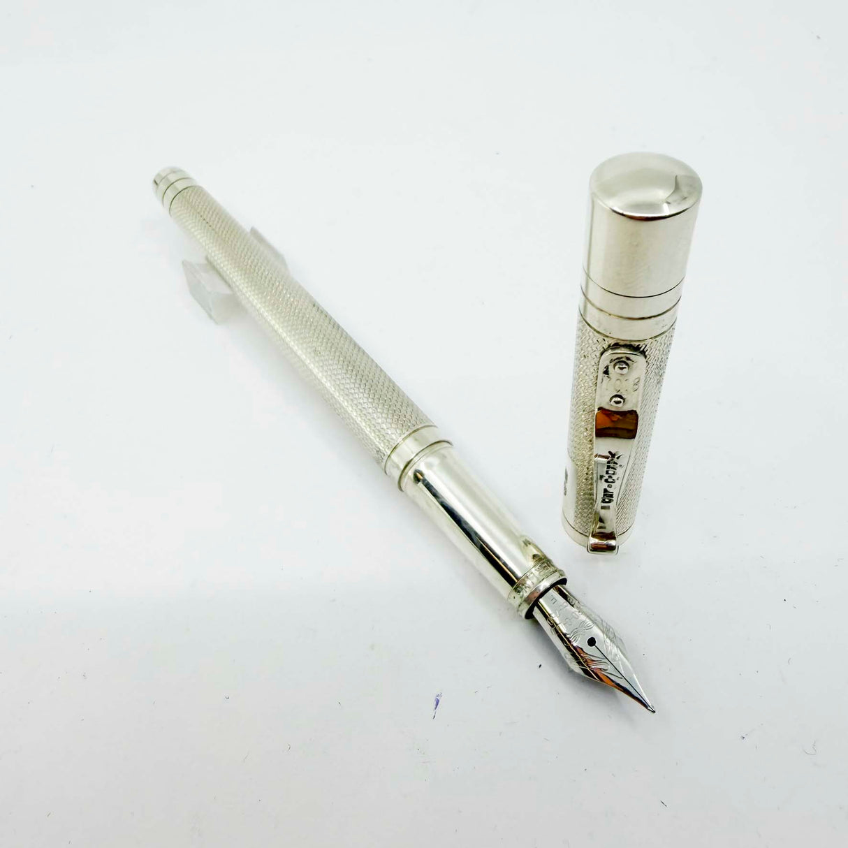 Yard-O-Led Viceroy Standard Barley  Sterling Silver .925 Fountain Pen - Fine 18kt Gold Nib