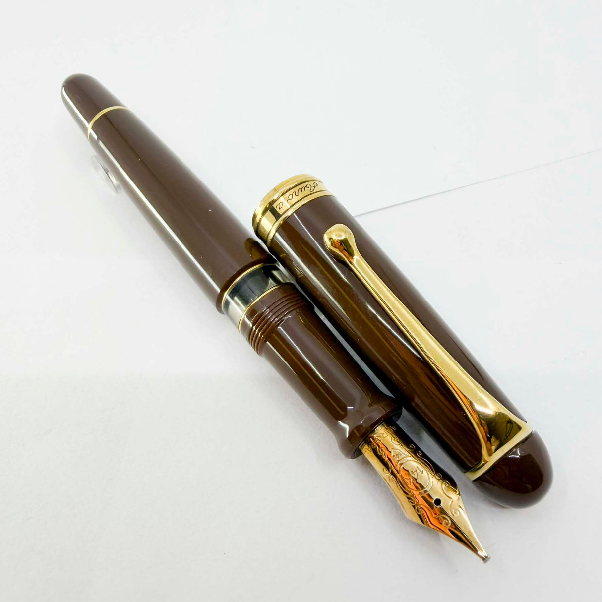 Aurora Large #88 Brown 70th Anniversary Limited Edition  Fountain Pen - Italic 14kt Gold Nib