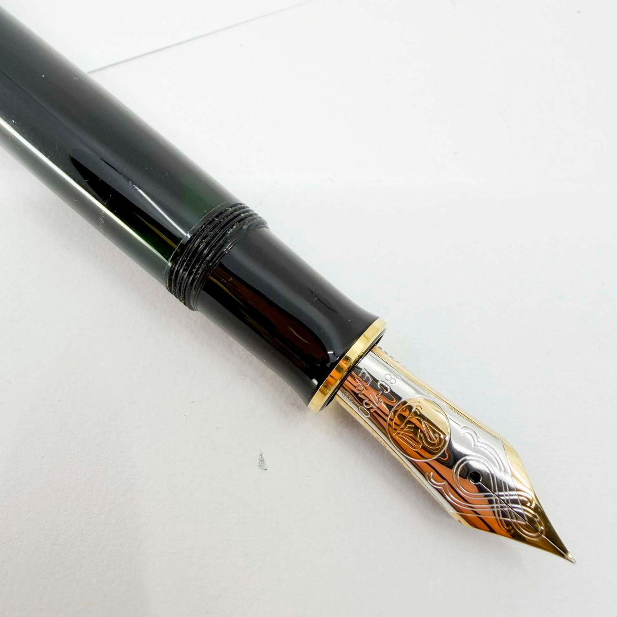 Pelikan Souveran M1000 Black Fountain Pen with Gold-Plated Trim-  Semi-Flexible Extra Fine 18kt Gold Nib