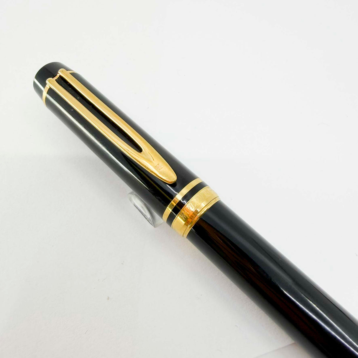 Waterman Man 100 Black Fountain Pen - Fine 18kt Gold Nib