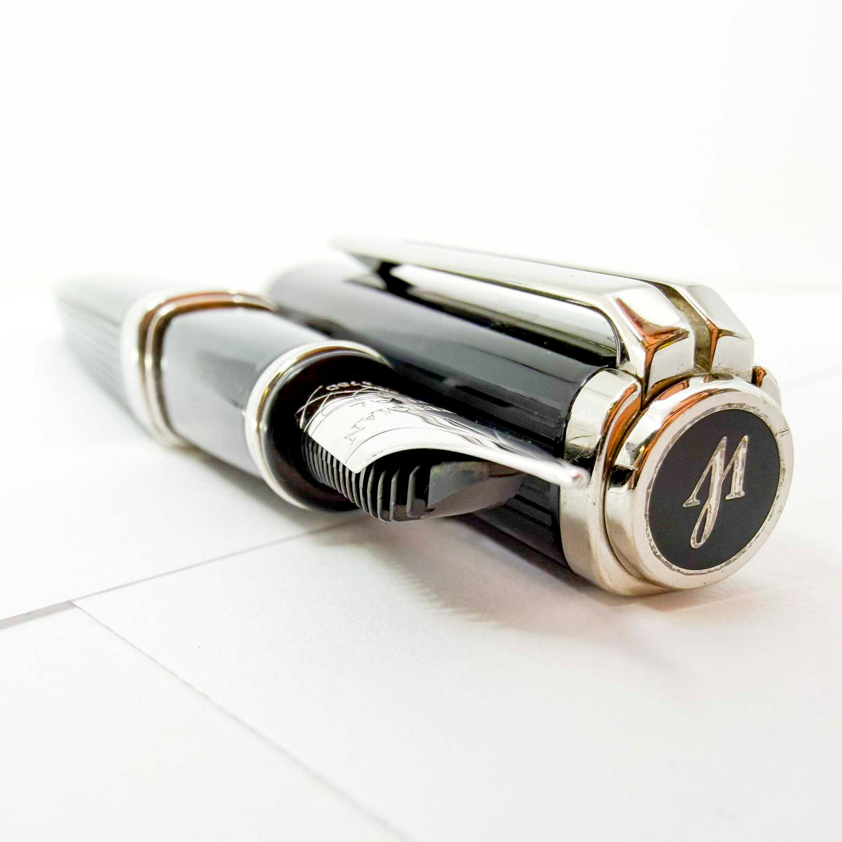 Waterman Oversized Exception Black Fountain Pen - Alternating Sides of Charcoal Stripes -Medium 18kt Gold Nib (Copy)