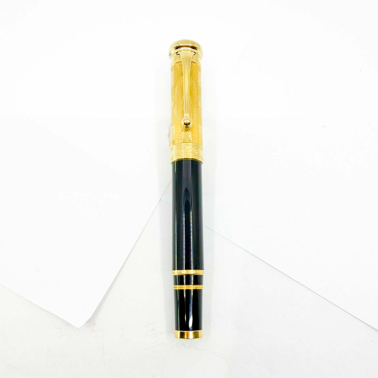 Aurora Guisseppe Verdi "Opera Doue"  Limited Edition Fountain Pen - Medium Italic 18kt Gold Nib