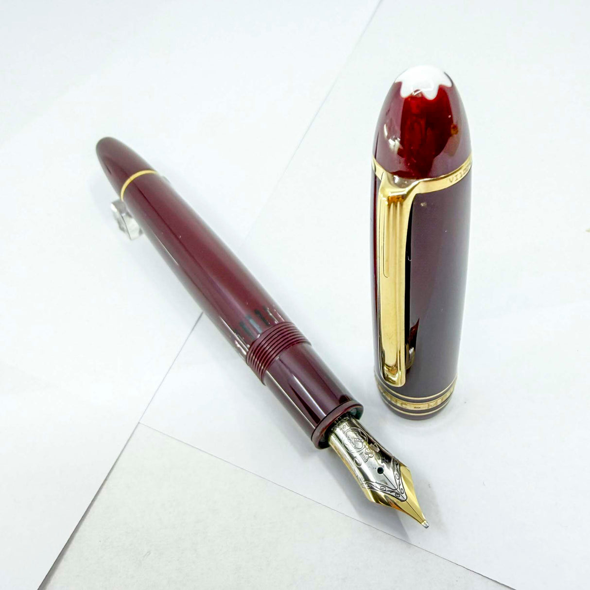 Montblanc Meisterstuck Bordeaux Resin #146 LeGrand Fountain Pen - Fine 14kt Gold Nib