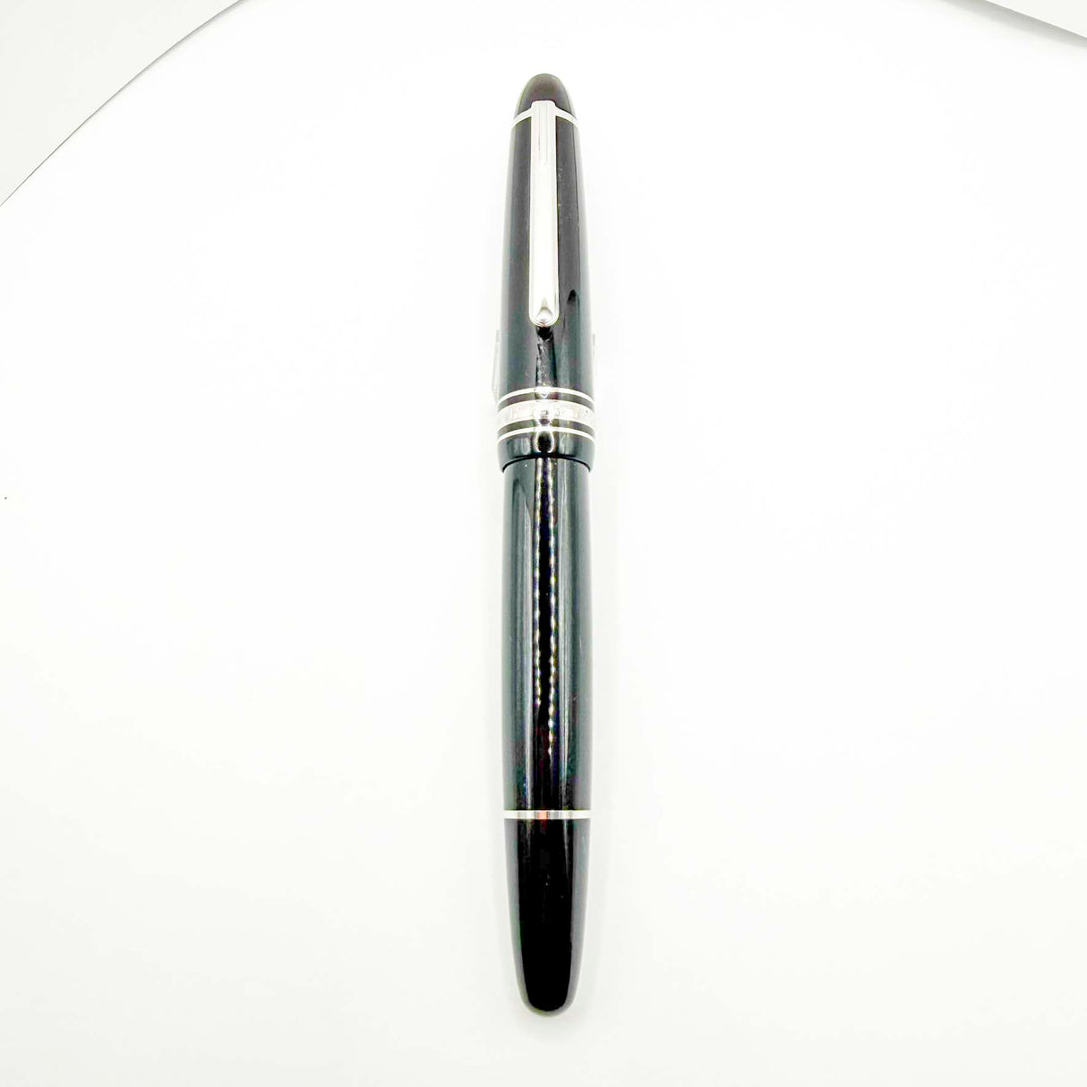 Montblanc Meisterstuck  Black Resin - Platinum Plated Trim LeGrand  Rollerball