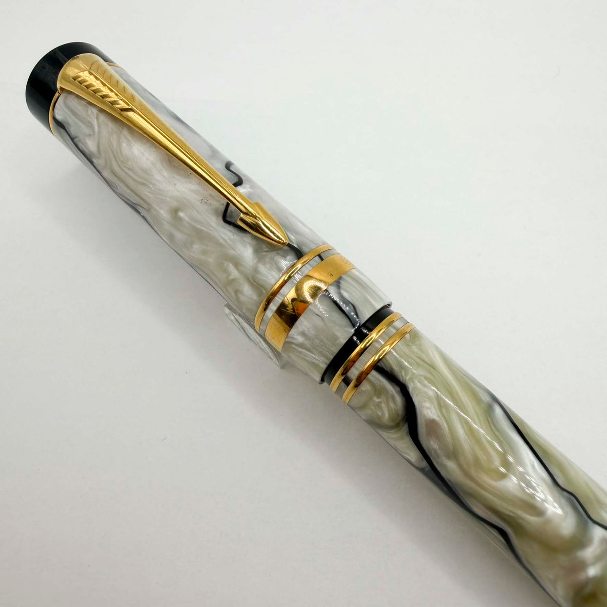 Parker Duofold Centennial (Largest Size) Lustrous  Pearl & Black Fountain Pen  - Medium 18kt Gold Nib