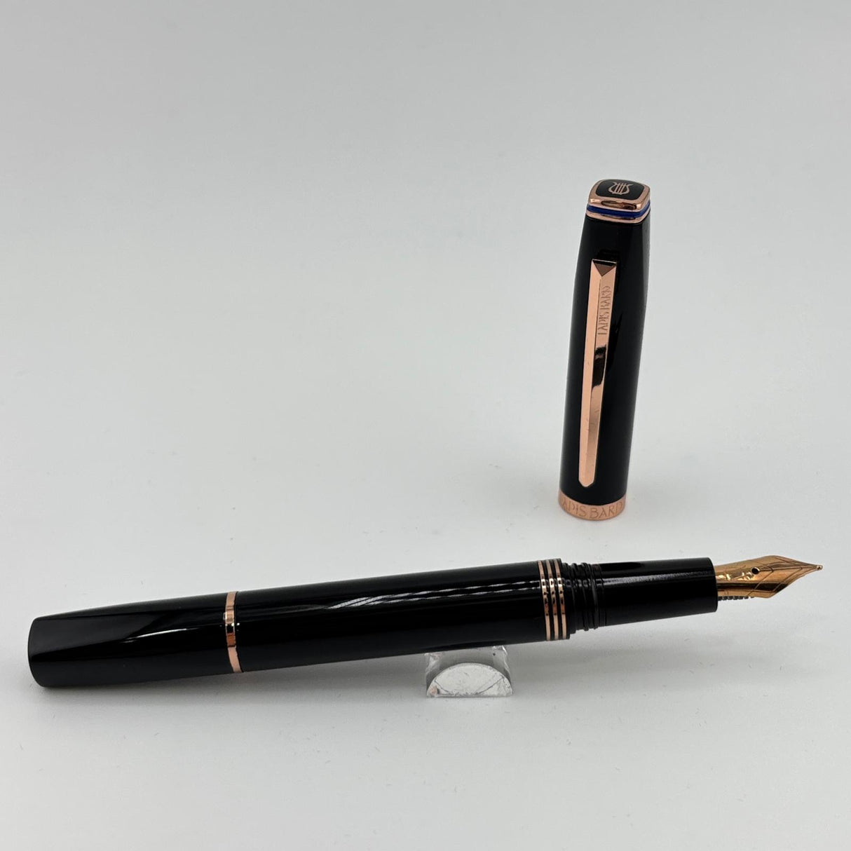 Lapis Bart England Black lacquer square ends   - Fountain Pen